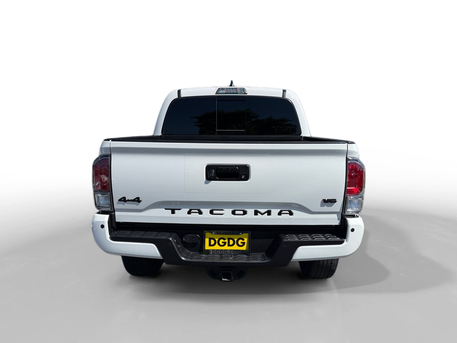 Used 2021 Toyota Tacoma TRD Off-Road w/ Technology Package AWD/4WD image 4
