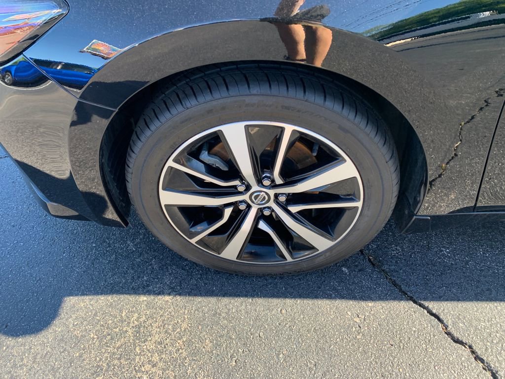 Used 2021 Nissan Maxima 3.5 SV w/ Floor Mat Group FWD image 30