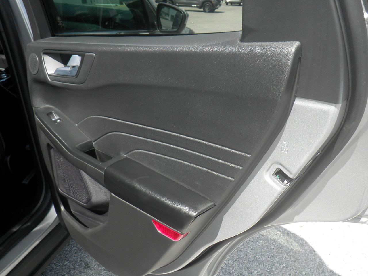 Certified 2023 Ford Escape Platinum w/ Premium Technology Package image 20