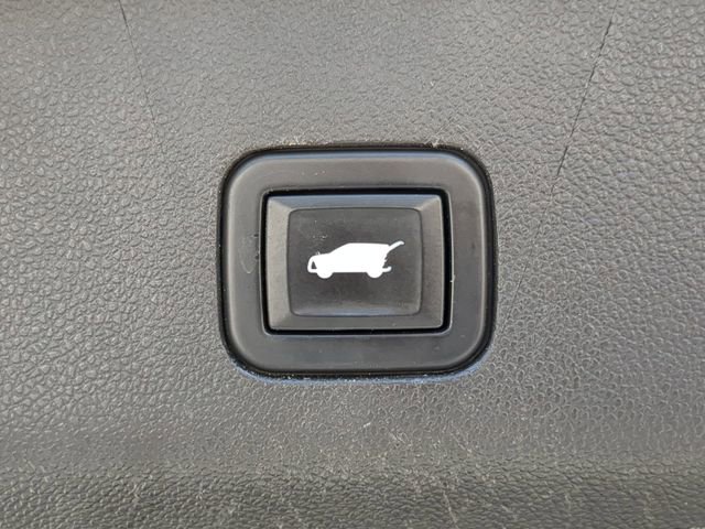 Used 2021 Chevrolet Tahoe RST image 10