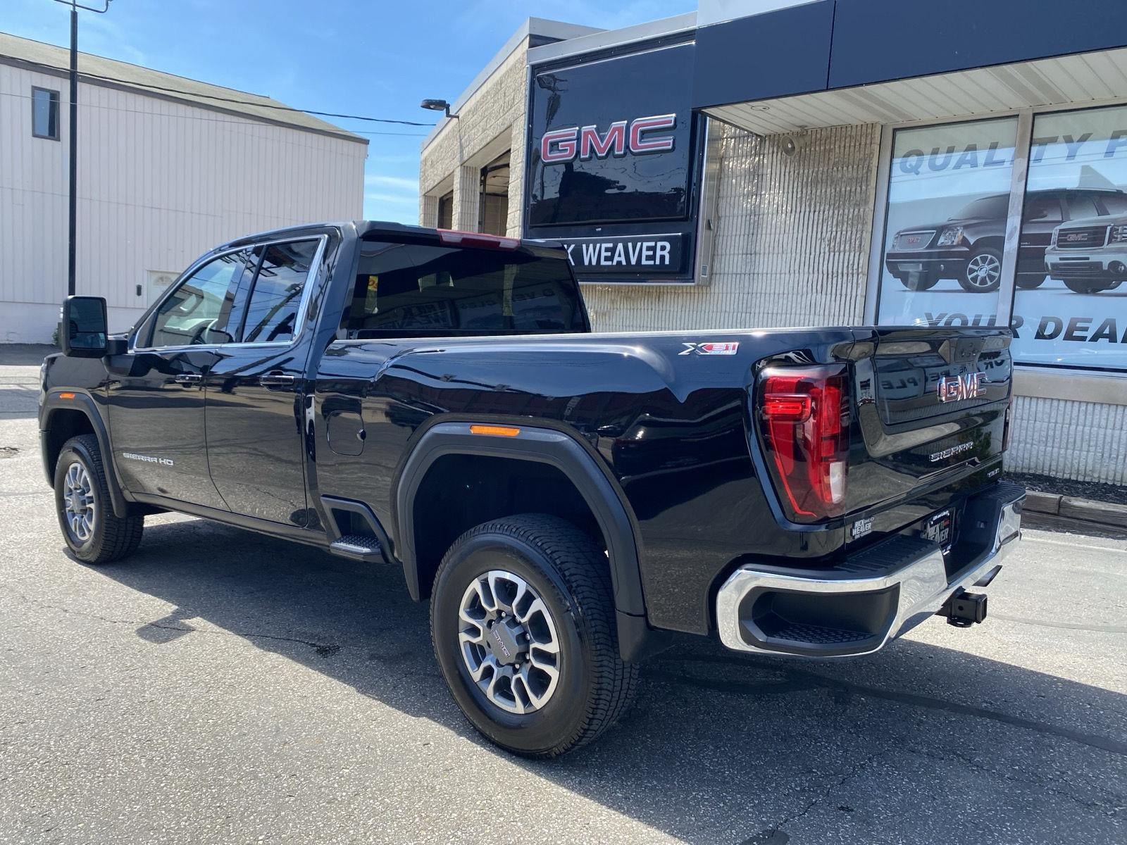 Certified 2025 GMC Sierra 2500 SLE AWD/4WD image 5