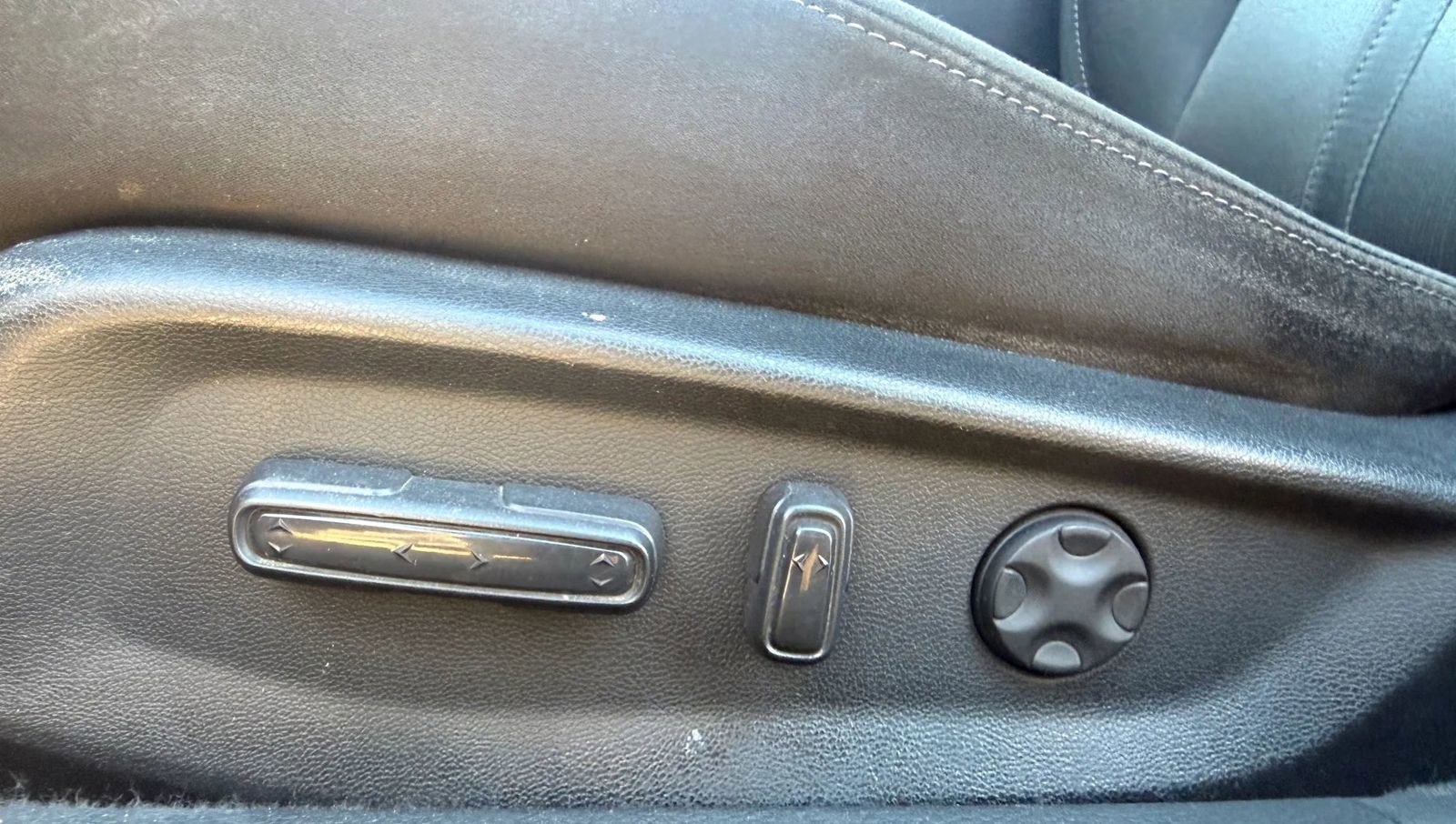 Used 2020 Honda Accord EX image 13