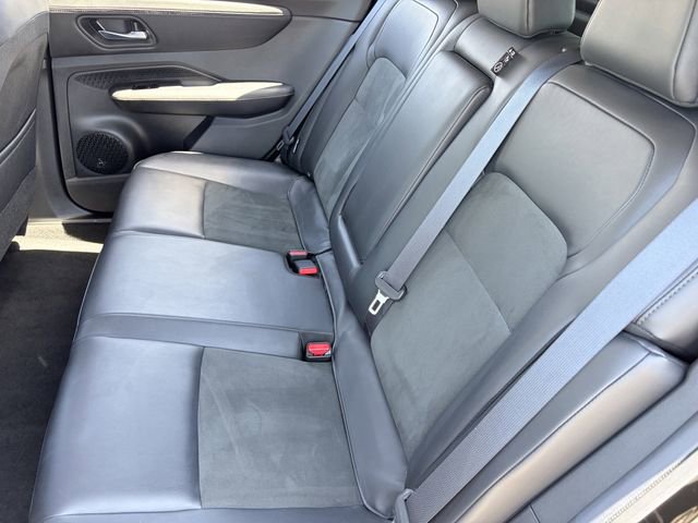 Used 2023 Nissan Ariya FWD image 26