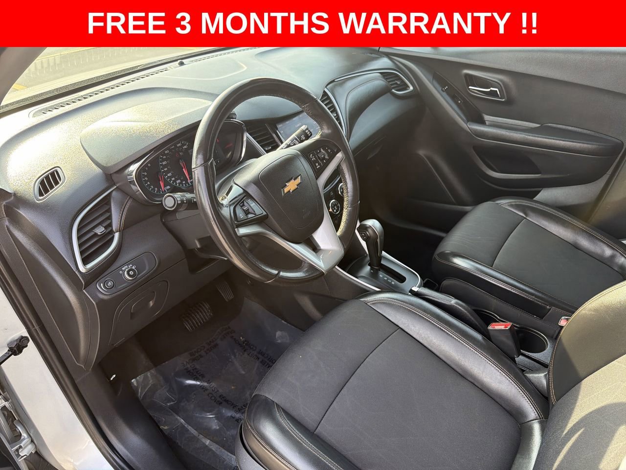 Used 2021 Chevrolet Trax LT w/ Driver Confidence Package image 37