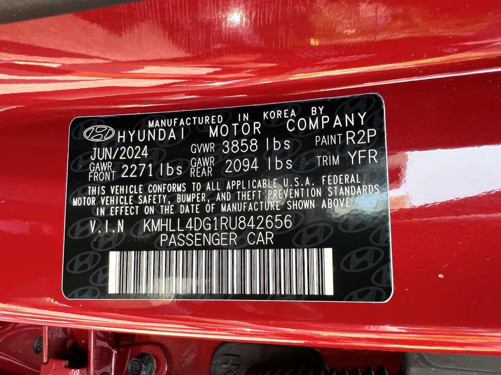 Used 2024 Hyundai Elantra SE FWD image 16