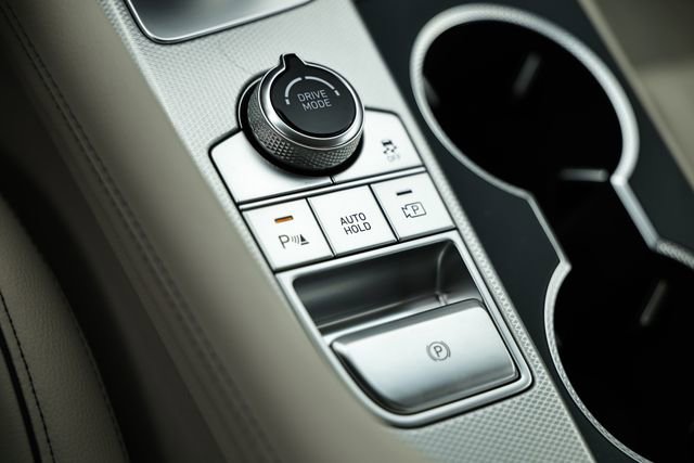 New 2026 Genesis G70 2.5T Prestige image 42