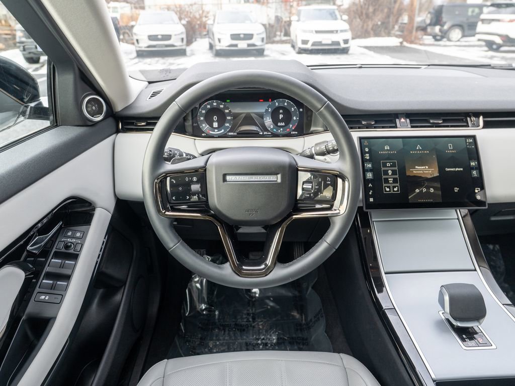 Certified 2025 Land Rover Range Rover Evoque S image 13