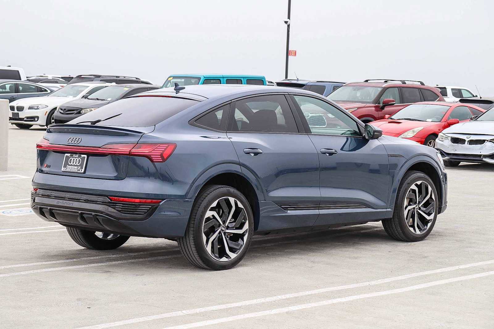Used 2024 Audi Q8 e-tron Premium Plus w/ Premium Plus Package AWD/4WD image 4