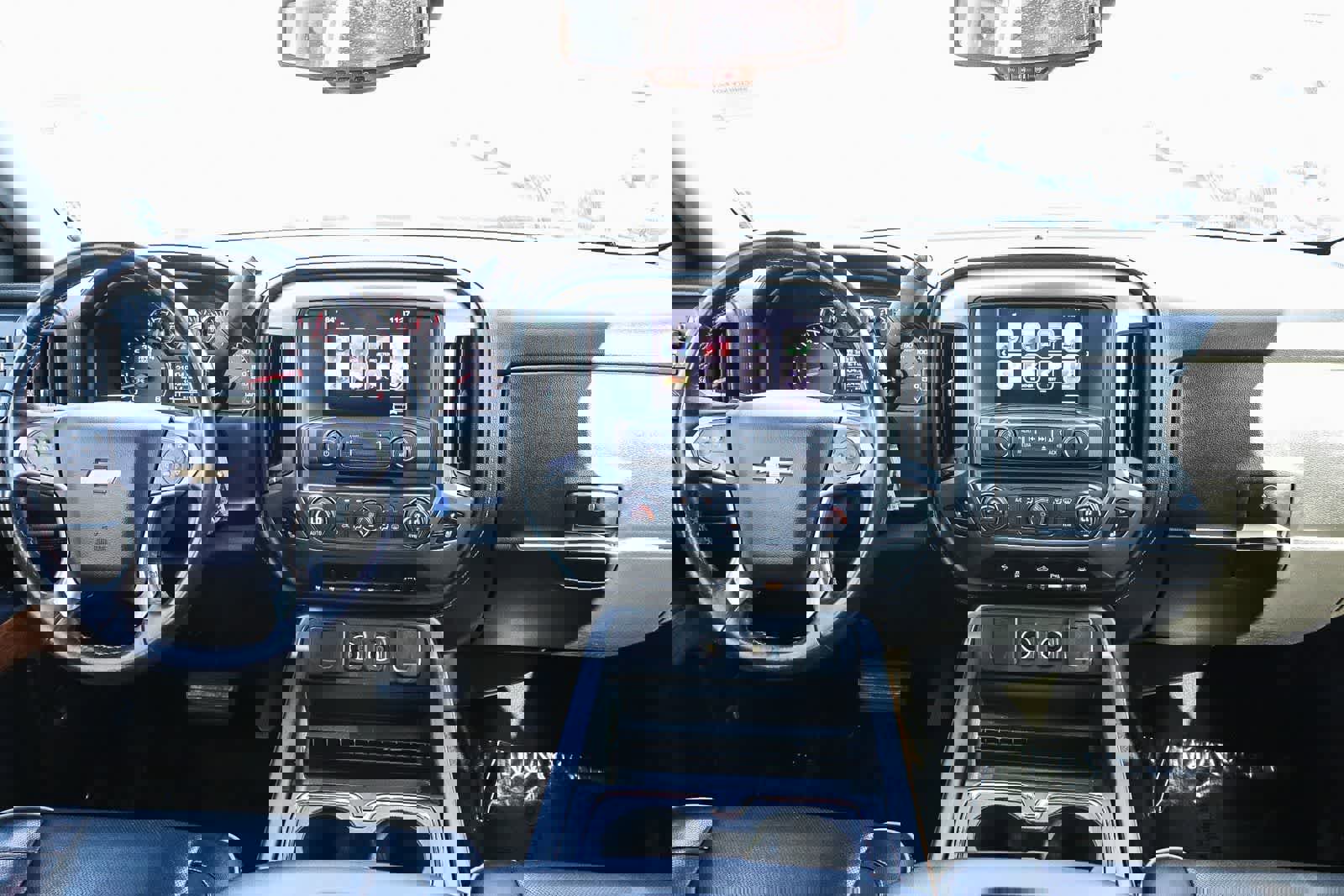 Used 2017 Chevrolet Silverado 1500 High Country image 13