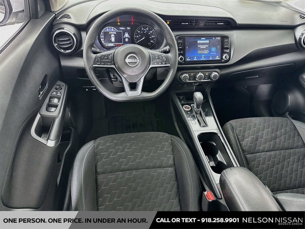 Used 2024 Nissan Kicks SV FWD image 20