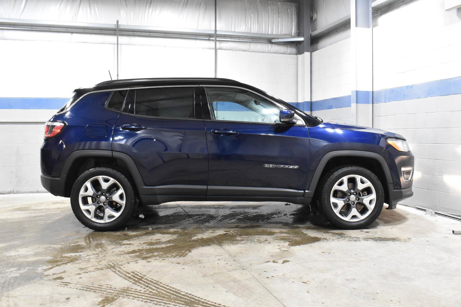 Used 2019 Jeep Compass Limited image 25