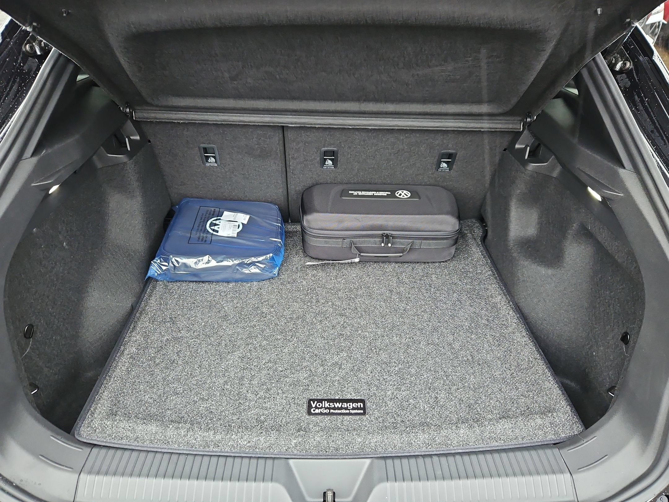 New 2026 Volkswagen ID.4 Pro AWD/4WD image 25