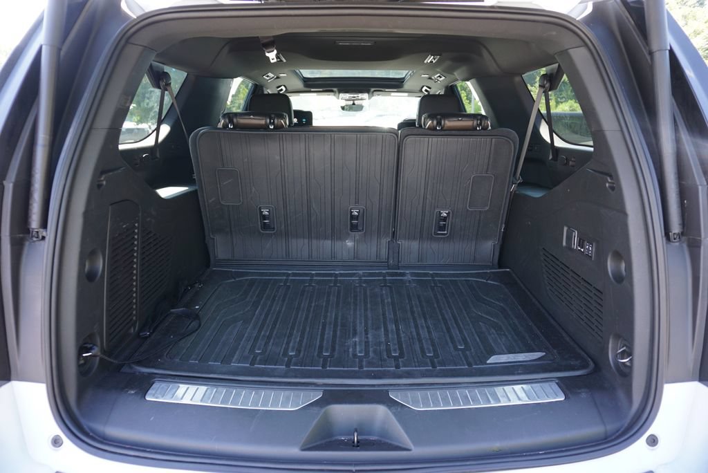 Used 2026 GMC Yukon XL Denali Ultimate AWD/4WD image 33