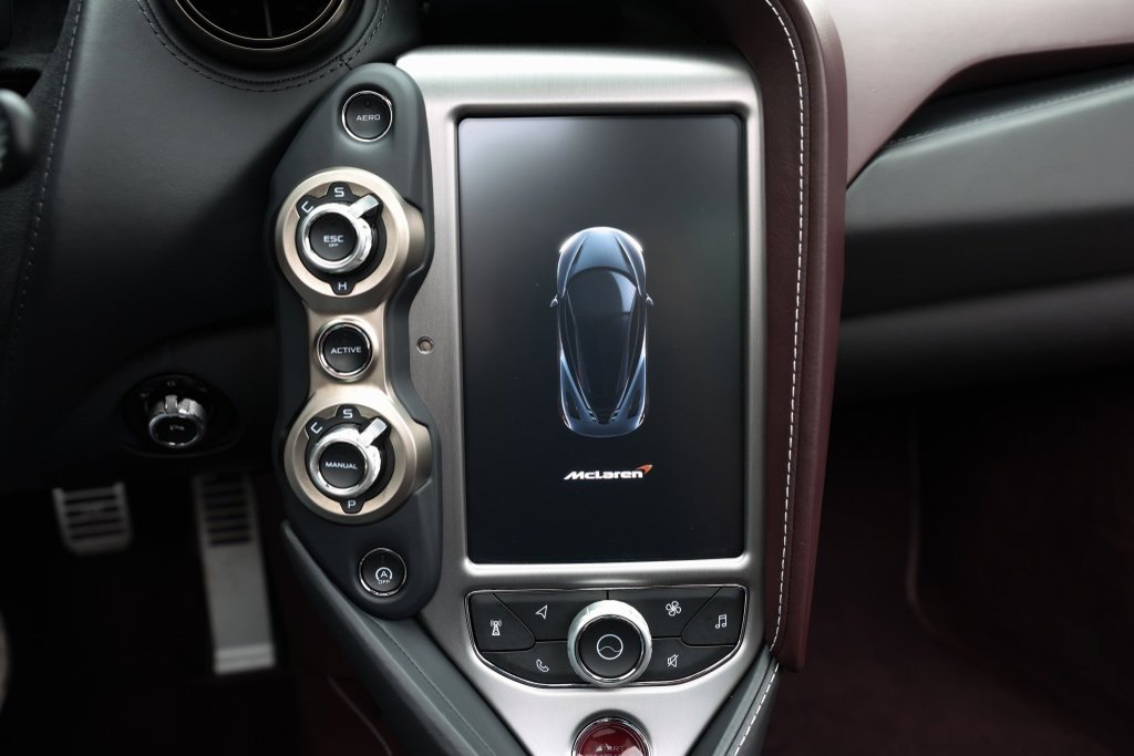 Used 2018 McLaren 720S Performance image 31