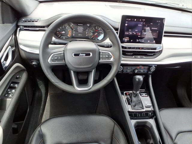 Used 2024 Jeep Compass Limited AWD/4WD image 18