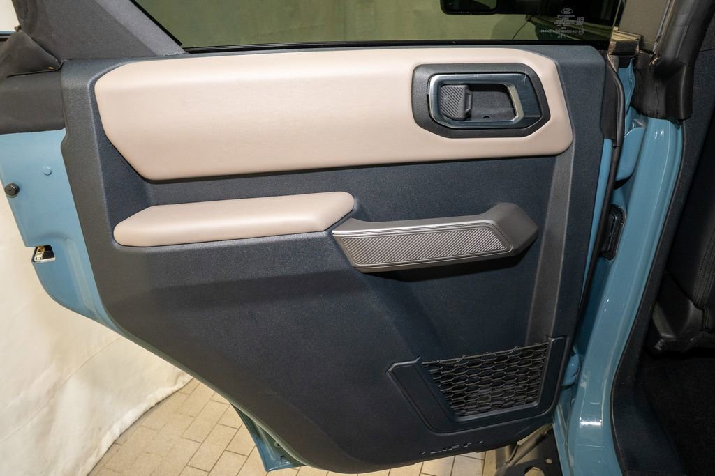 Used 2022 Ford Bronco Wildtrak image 9