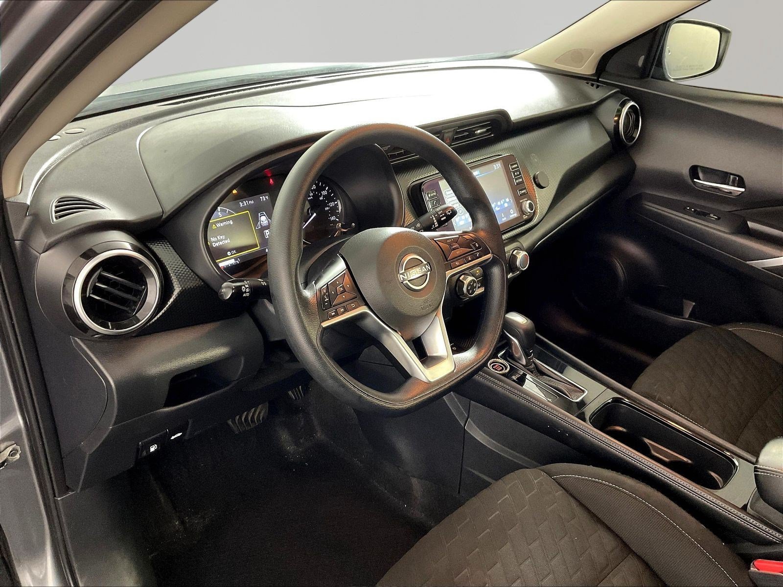 Used 2023 Nissan Kicks SV FWD image 17