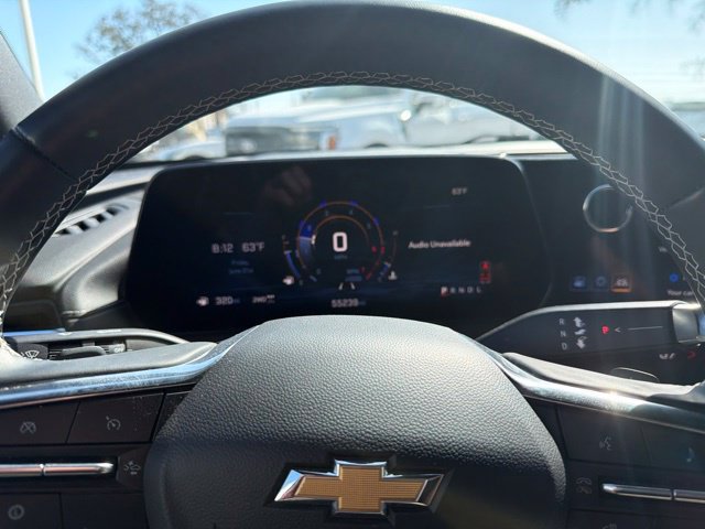 Used 2025 Chevrolet Traverse LT AWD/4WD image 11