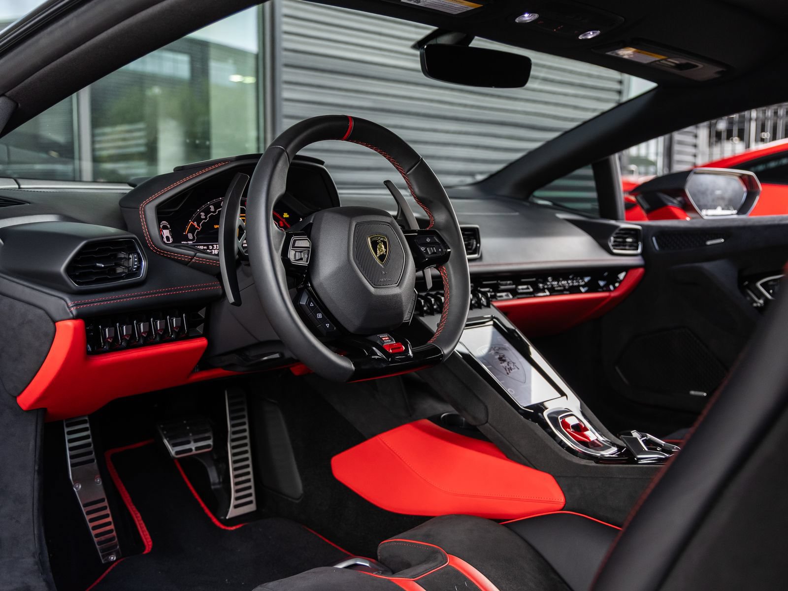 Used 2024 Lamborghini Huracan Tecnica RWD image 33