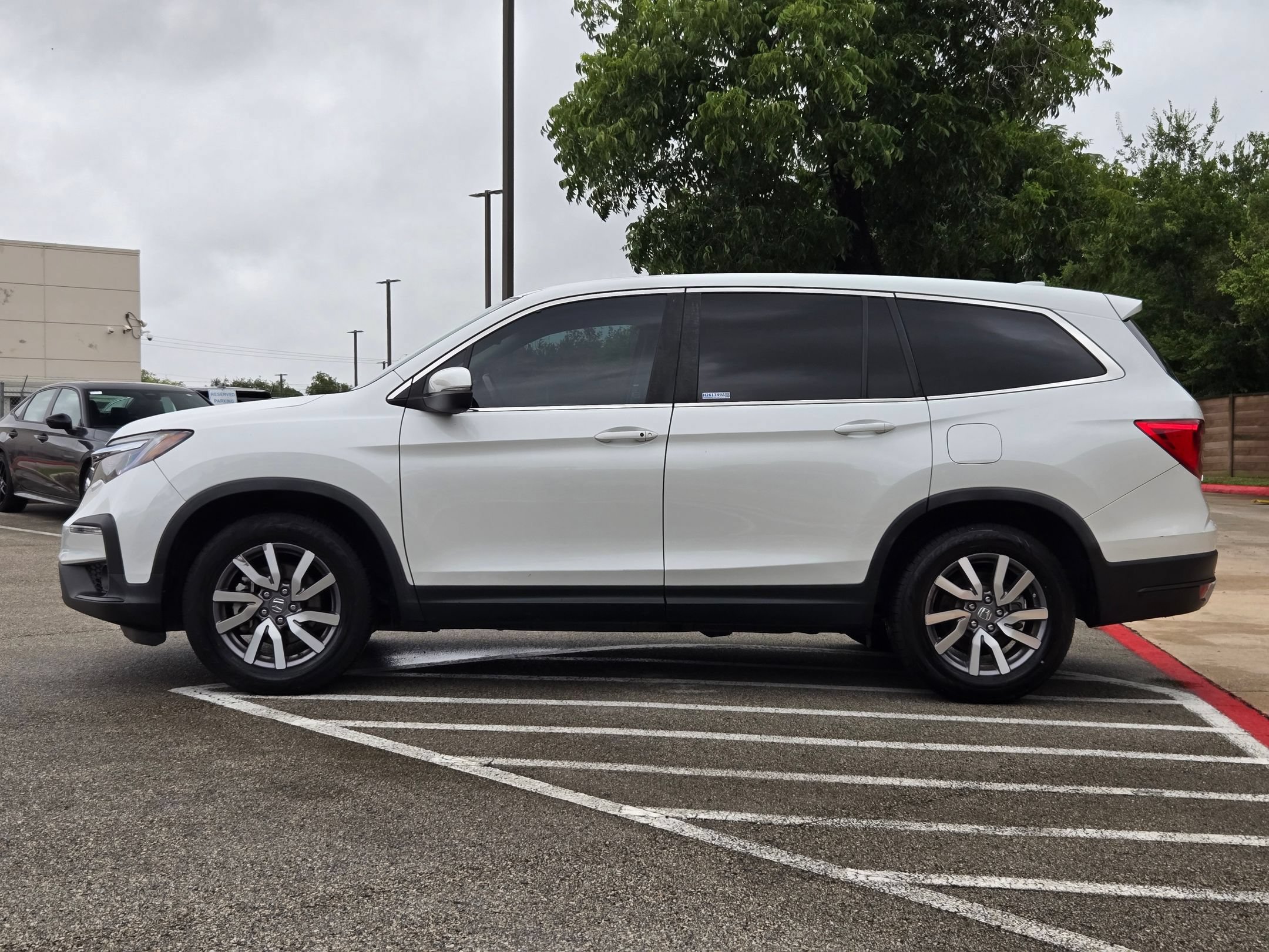 Certified 2021 Honda Pilot EX-L image 2