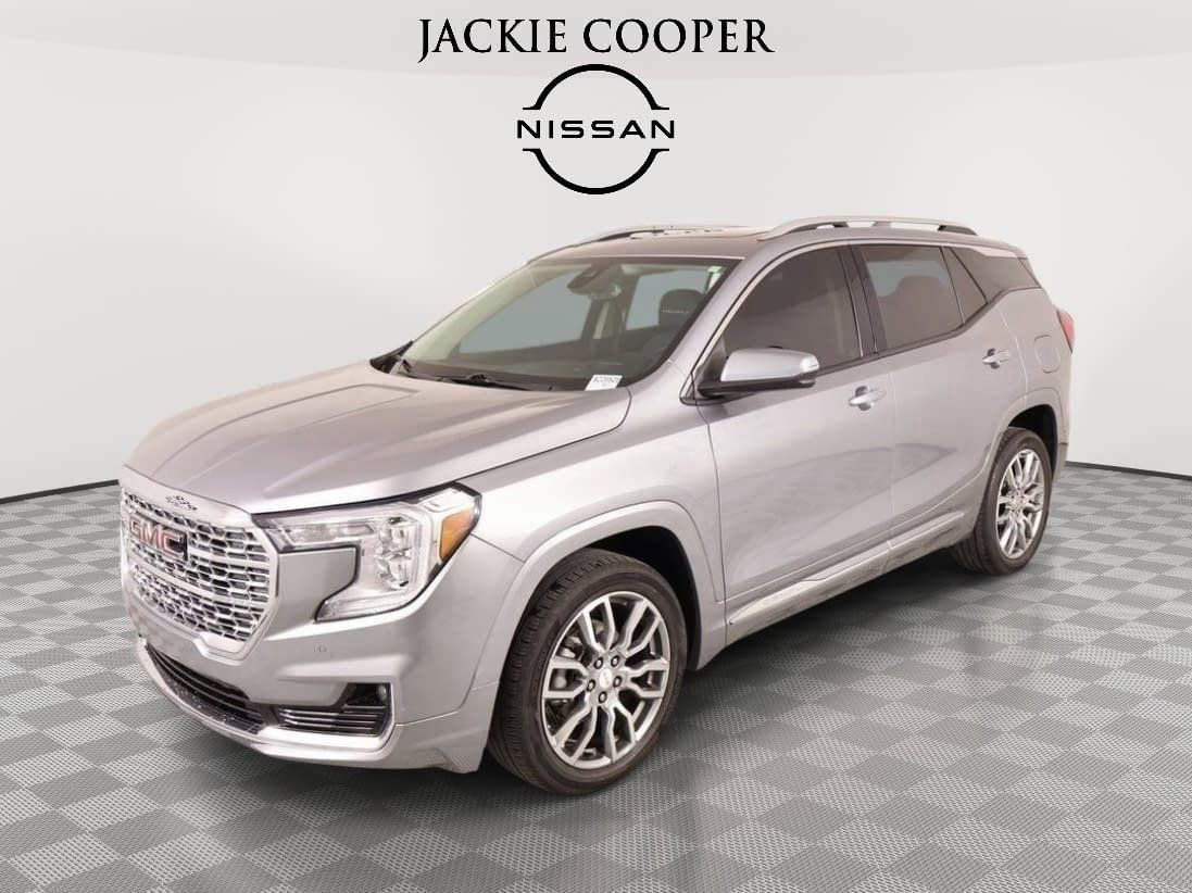 Used 2023 GMC Terrain Denali