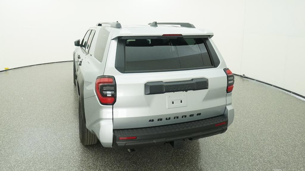 New 2025 Toyota 4Runner SR5 image 9