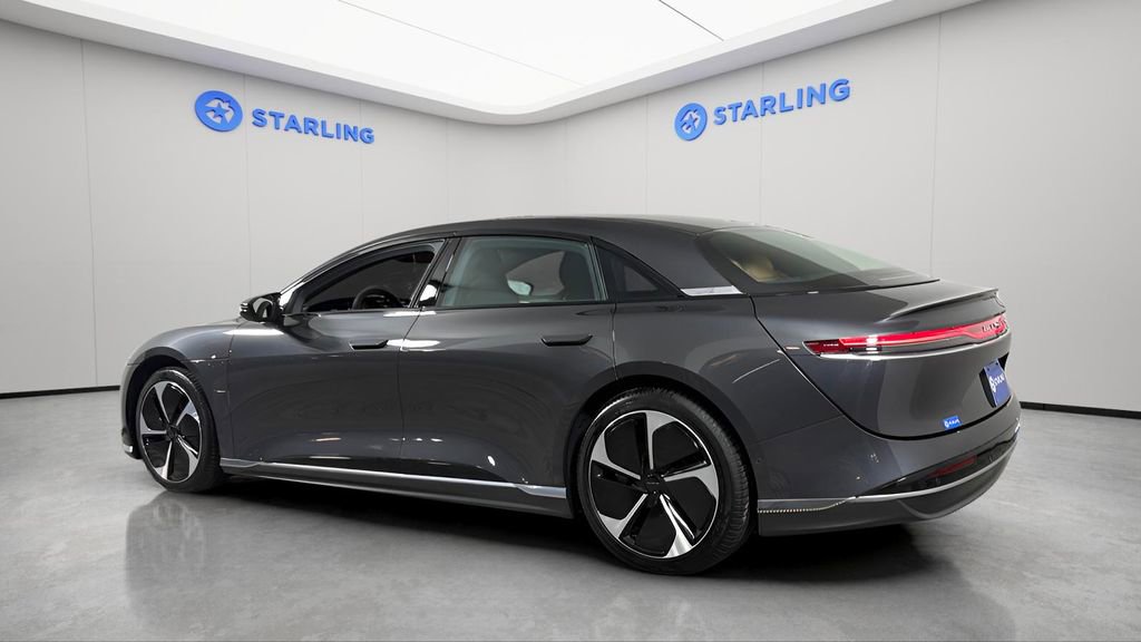 Used 2024 Lucid Air Touring image 4