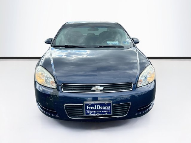 Used 2010 Chevrolet Impala LS FWD image 2