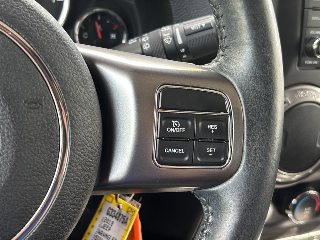 Used 2018 Jeep Wrangler Unlimited Sahara image 27