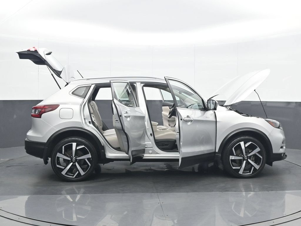 Used 2021 Nissan Rogue Sport SL w/ Premium Package AWD/4WD image 36