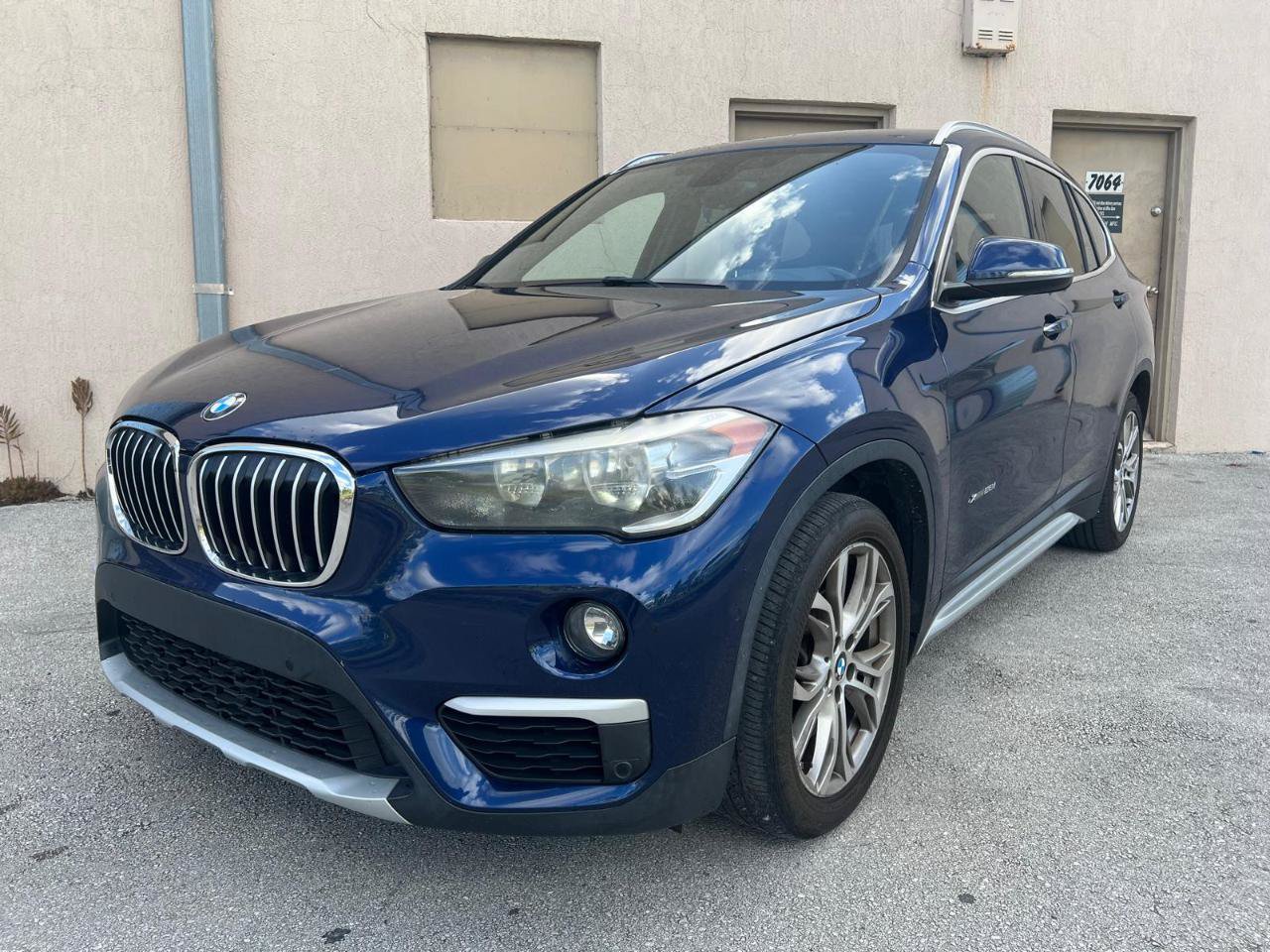 Used 2016 BMW X1 xDrive28i AWD/4WD image 8