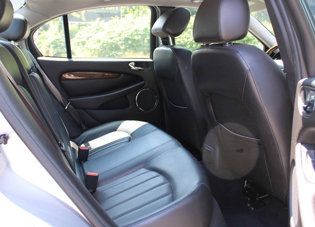 Used 2004 Jaguar X-TYPE 3.0 AWD/4WD image 29