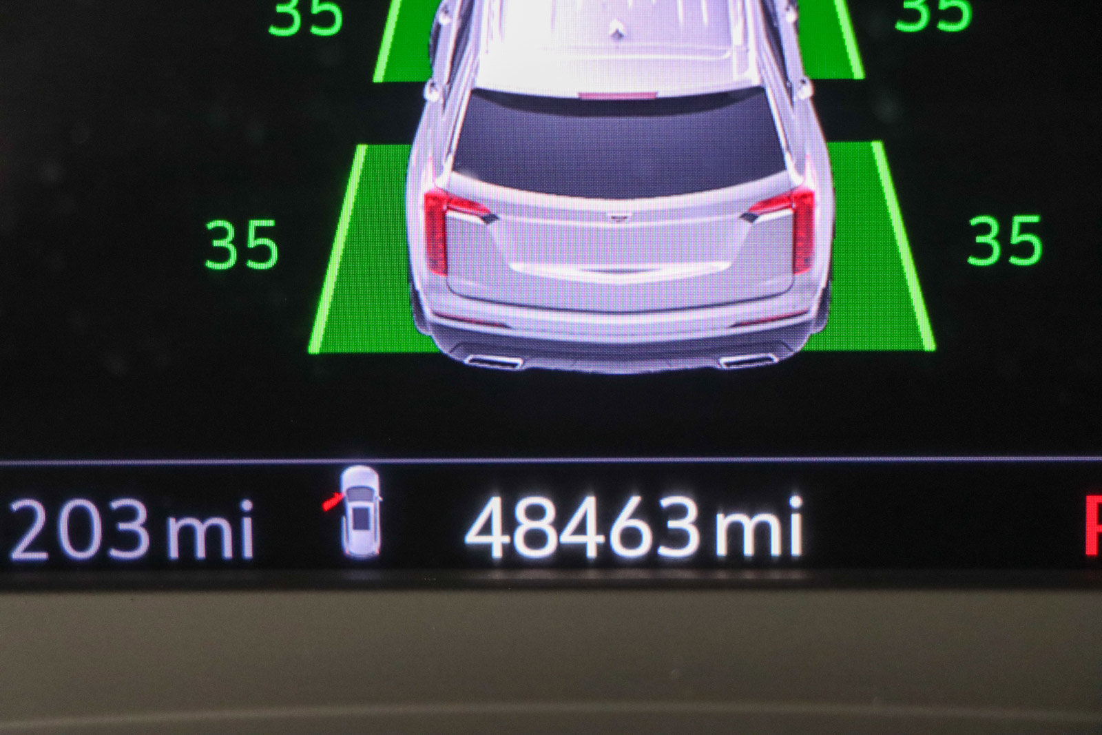 Used 2023 Cadillac XT6 Sport w/ Technology Package AWD/4WD image 16