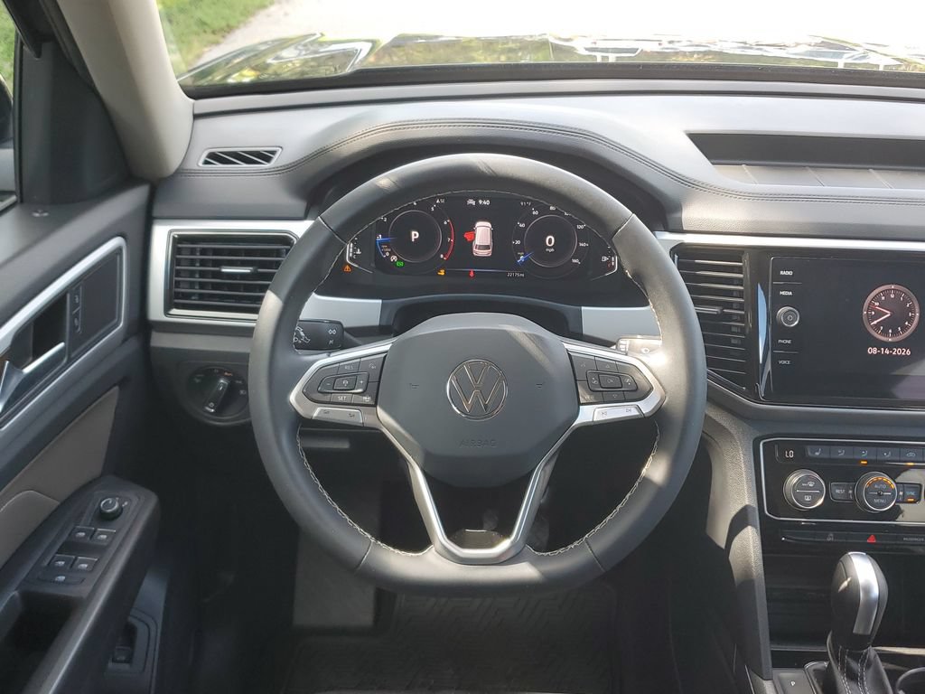 Certified 2023 Volkswagen Atlas SE FWD image 18