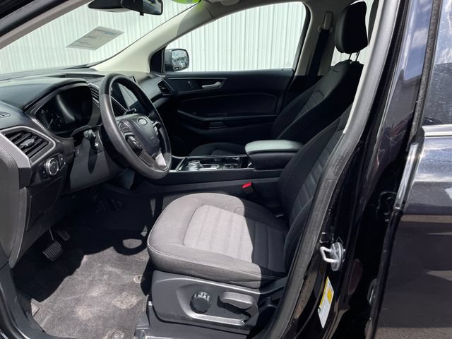 Used 2024 Ford Edge SE AWD/4WD image 9