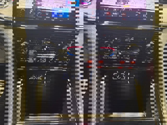 New 2025 Jeep Grand Cherokee Limited w/ Trailer Tow Package image 27