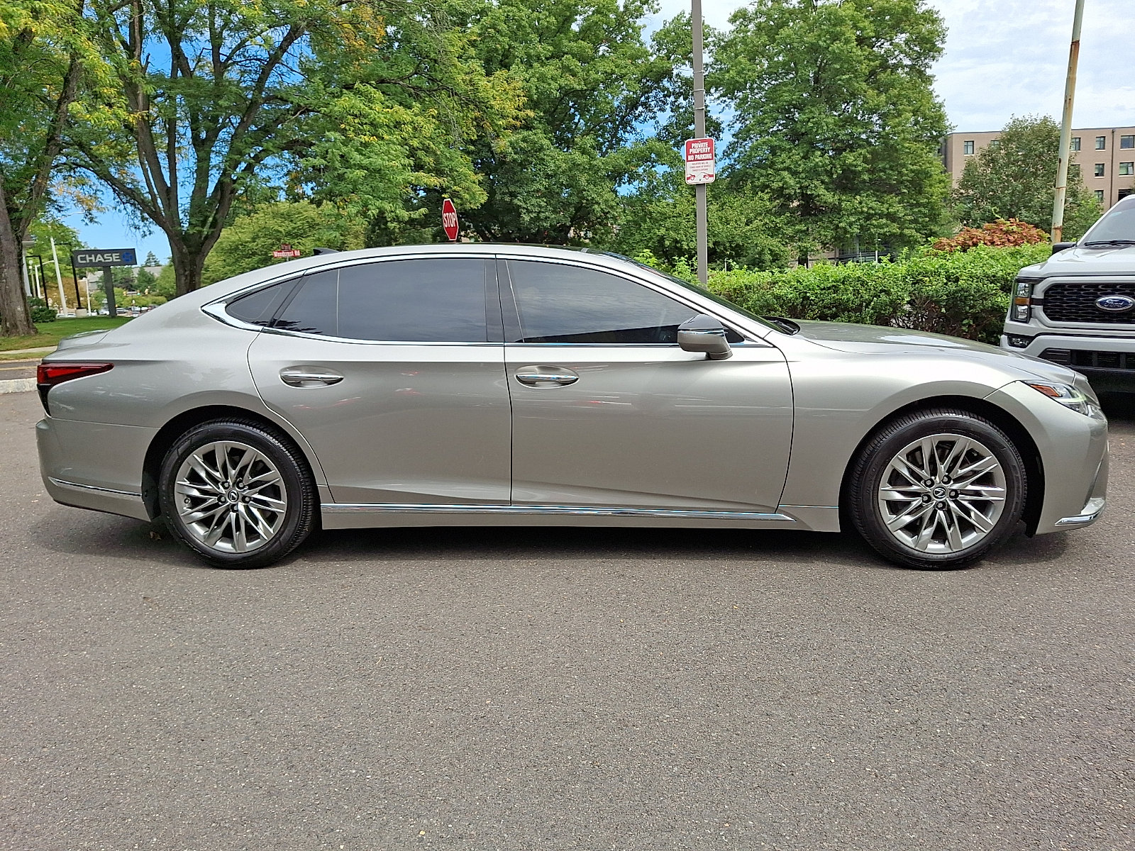 Used 2021 Lexus LS 500 AWD w/ Interior Upgrade Package image 7