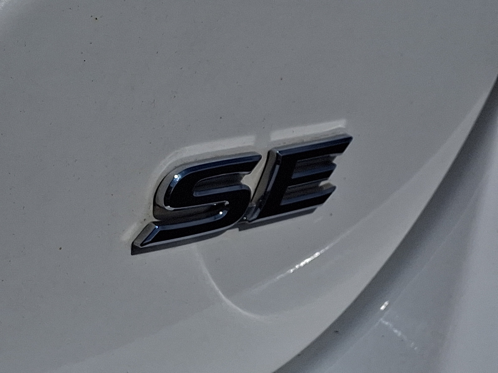 Used 2024 Toyota Camry SE FWD image 30