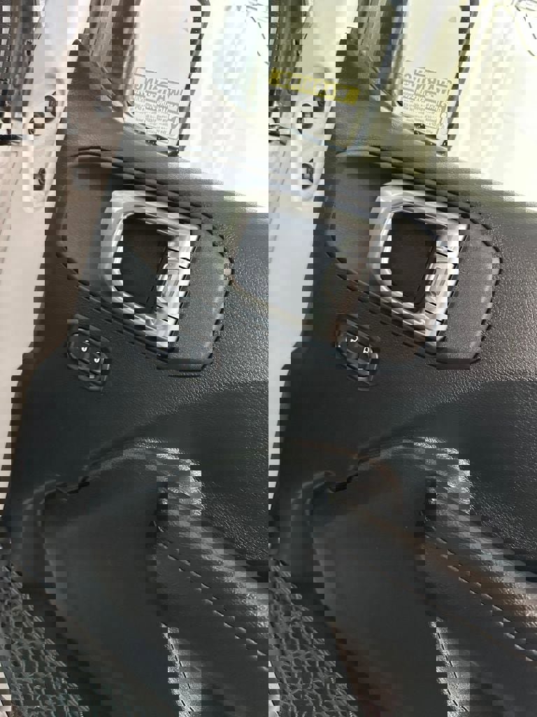 Used 2018 Jeep Wrangler Unlimited Sport S image 30