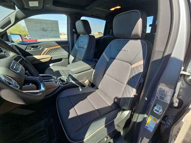 New 2026 GMC Canyon Denali image 16
