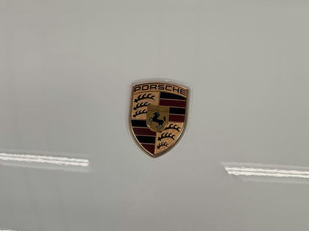 Used 2021 Porsche Taycan Turbo image 43