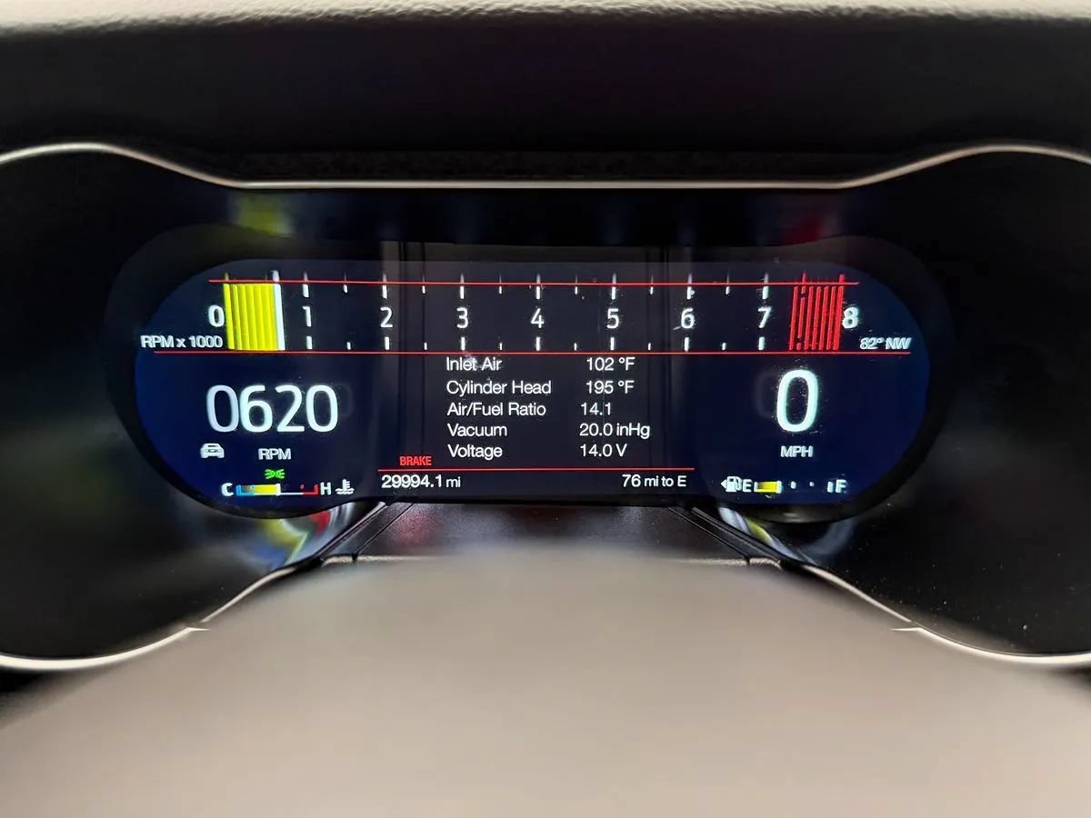 Used 2018 Ford Mustang GT Premium w/ GT Performance Package RWD image 14