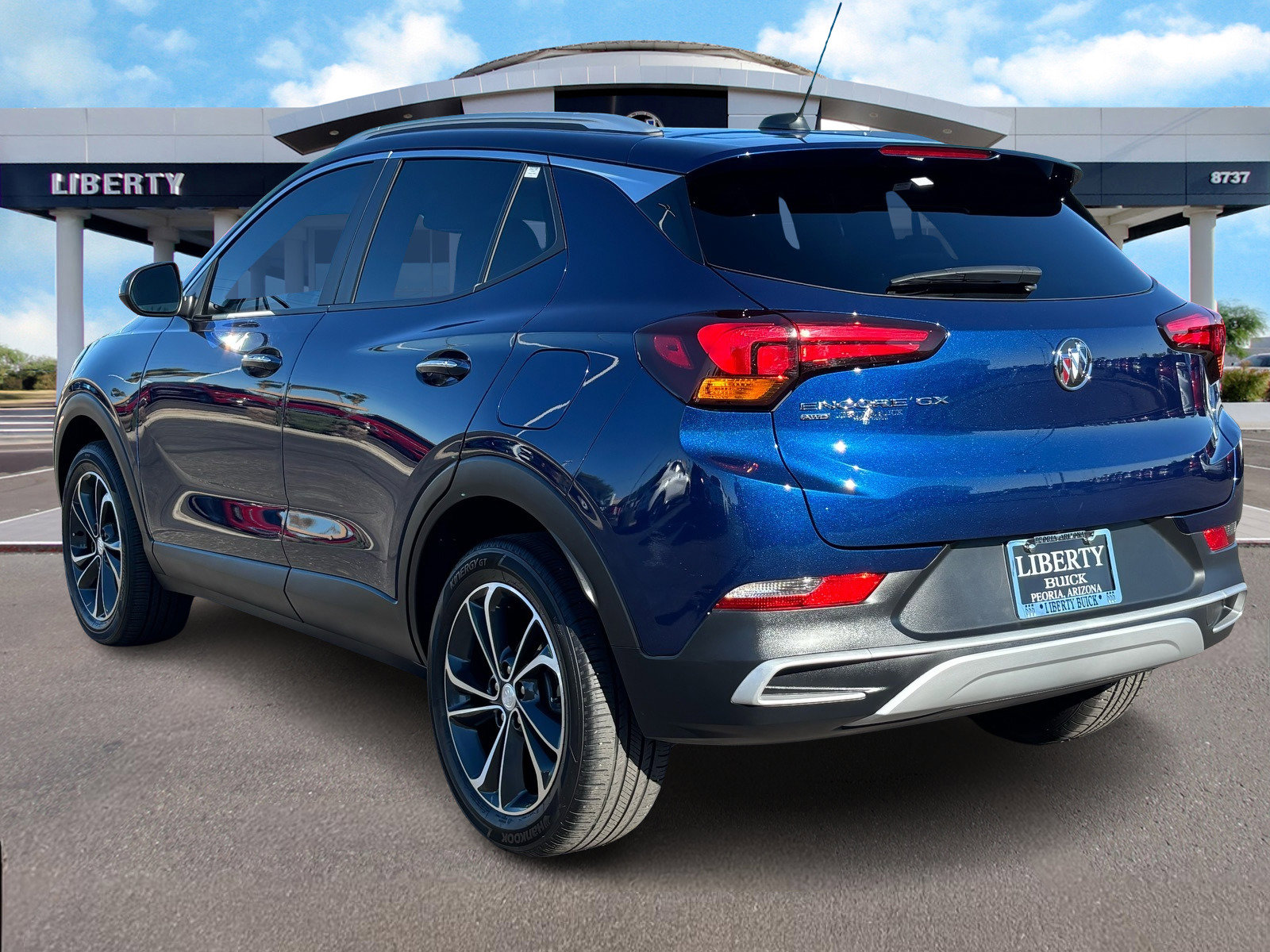 Used 2023 Buick Encore GX Select image 6