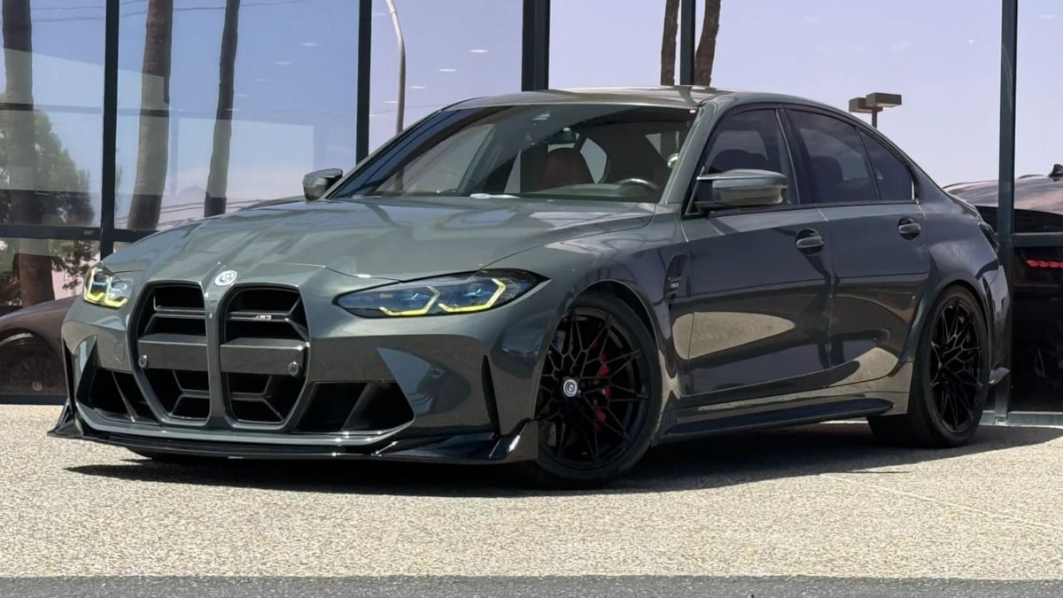 Used 2021 BMW M3 w/ Parking Assistance Package RWD image 2