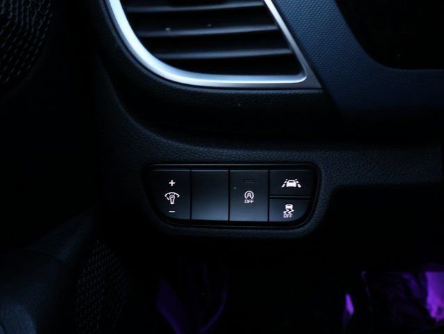 Used 2022 Kia Seltos S image 32