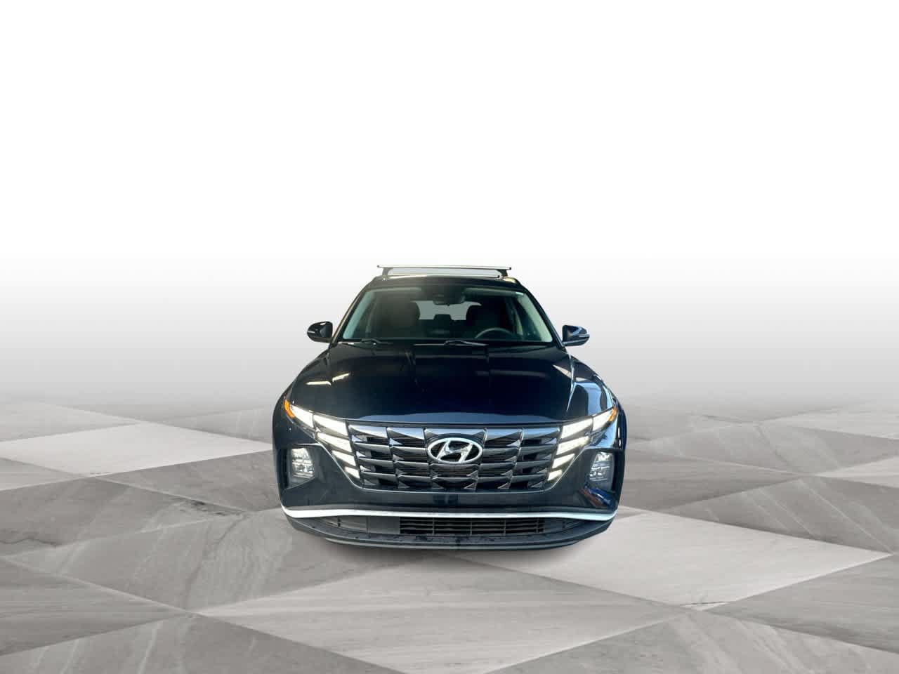 Used 2023 Hyundai Tucson SEL FWD image 3