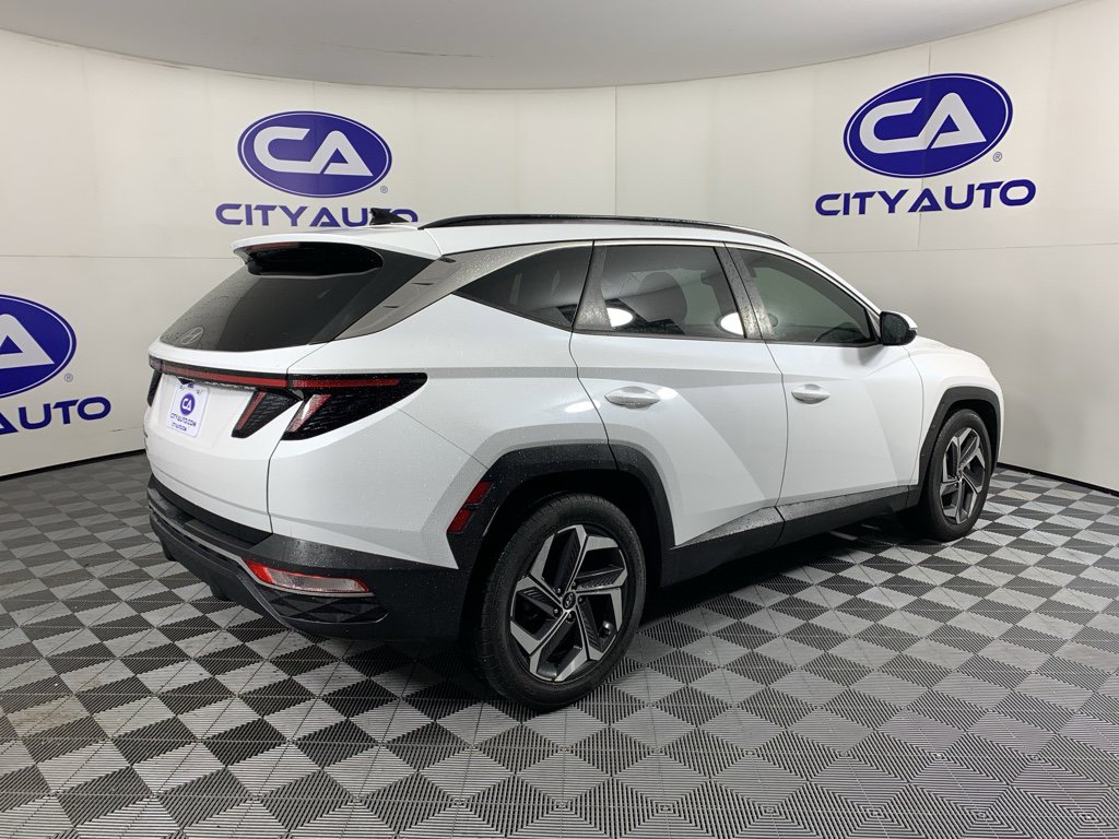 Used 2022 Hyundai Tucson SEL w/ Convenience Package image 3