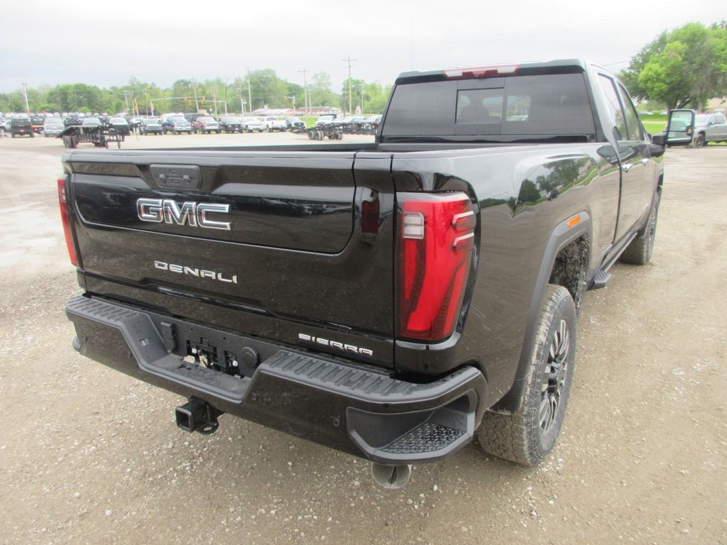 New 2026 GMC Sierra 3500 Denali Ultimate AWD/4WD image 5