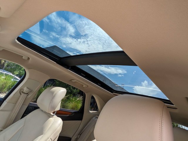 Used 2016 Lincoln MKC Reserve FWD image 21