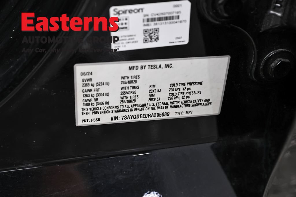 Used 2024 Tesla Model Y Long Range AWD/4WD image 30